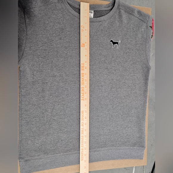 Victoria's Secret PINK Embroidered Flower Sleeve Pullover Sweatshirt Grey Medium - Picture 14 of 15